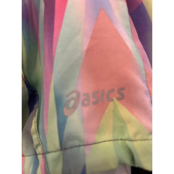 ASICS RAINBOW LIGHTWEIGHT RUNNING WINDBREAKER JACKET - Picture 12 of 14
